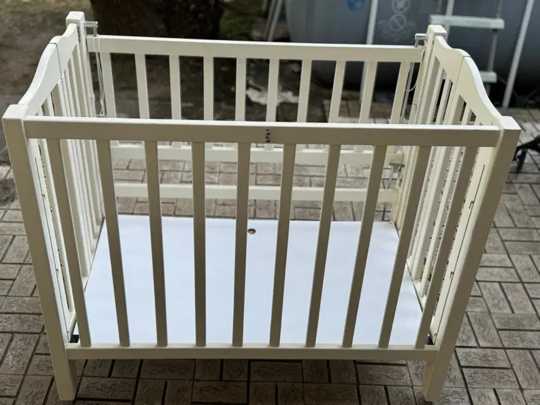 تخت کودک|تخت و صندلی بچه|بابلسر, |دیوار