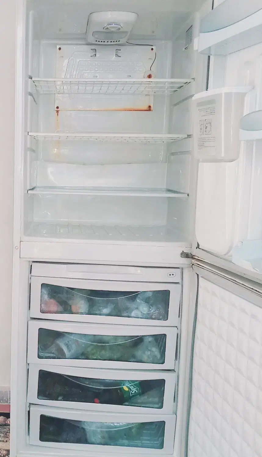 یخچال سیلوان|یخچال و فریزر|اقبالیه, |دیوار