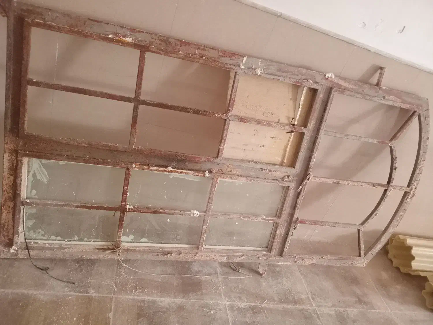 در پنجره ای|مصالح و تجهیزات ساختمان|قم, ناصردیوان|دیوار