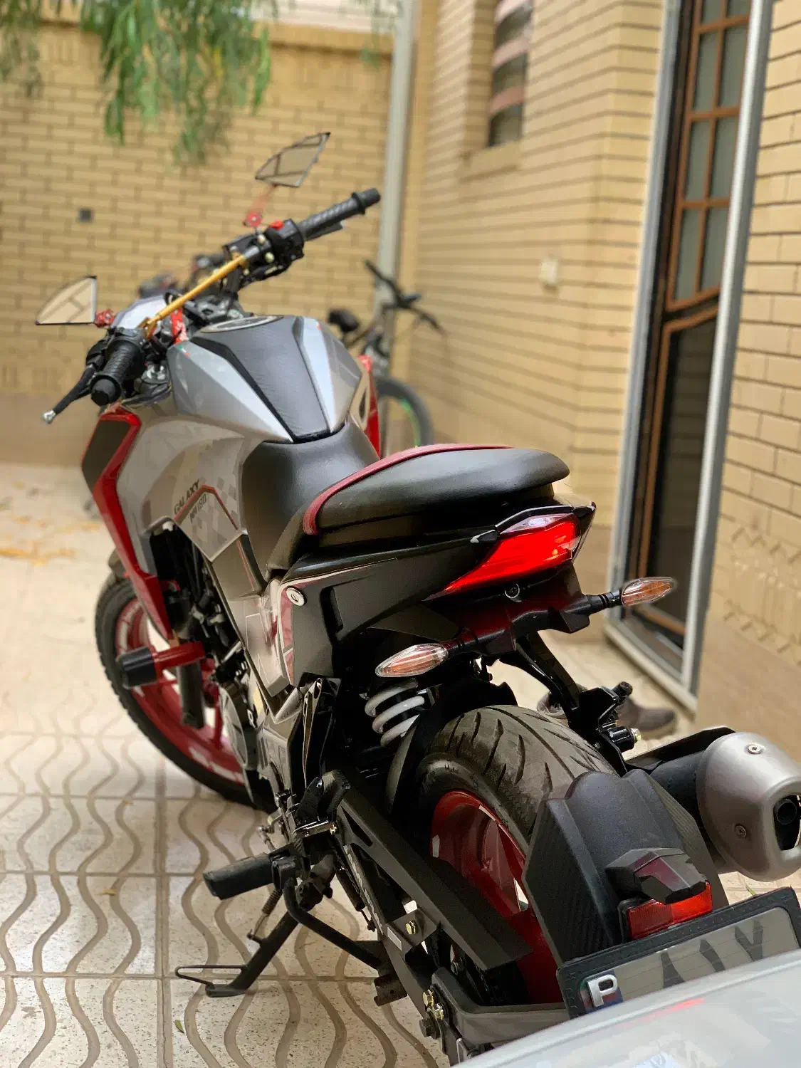 گلکسی sym na180|موتورسیکلت|بافت, |دیوار