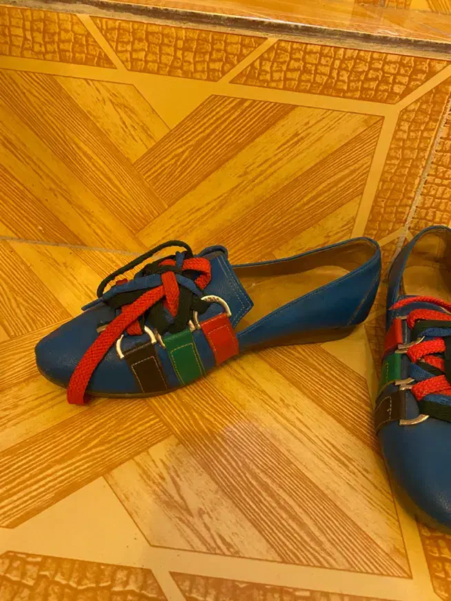 کفش اسپرت سایز ۳۸|کیف، کفش، کمربند|تهران, نیاوران|دیوار