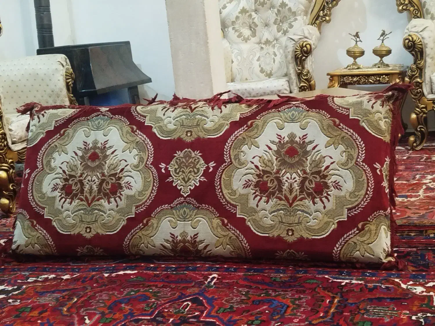 4 عدد پشتی|پشتی|بناب, |دیوار