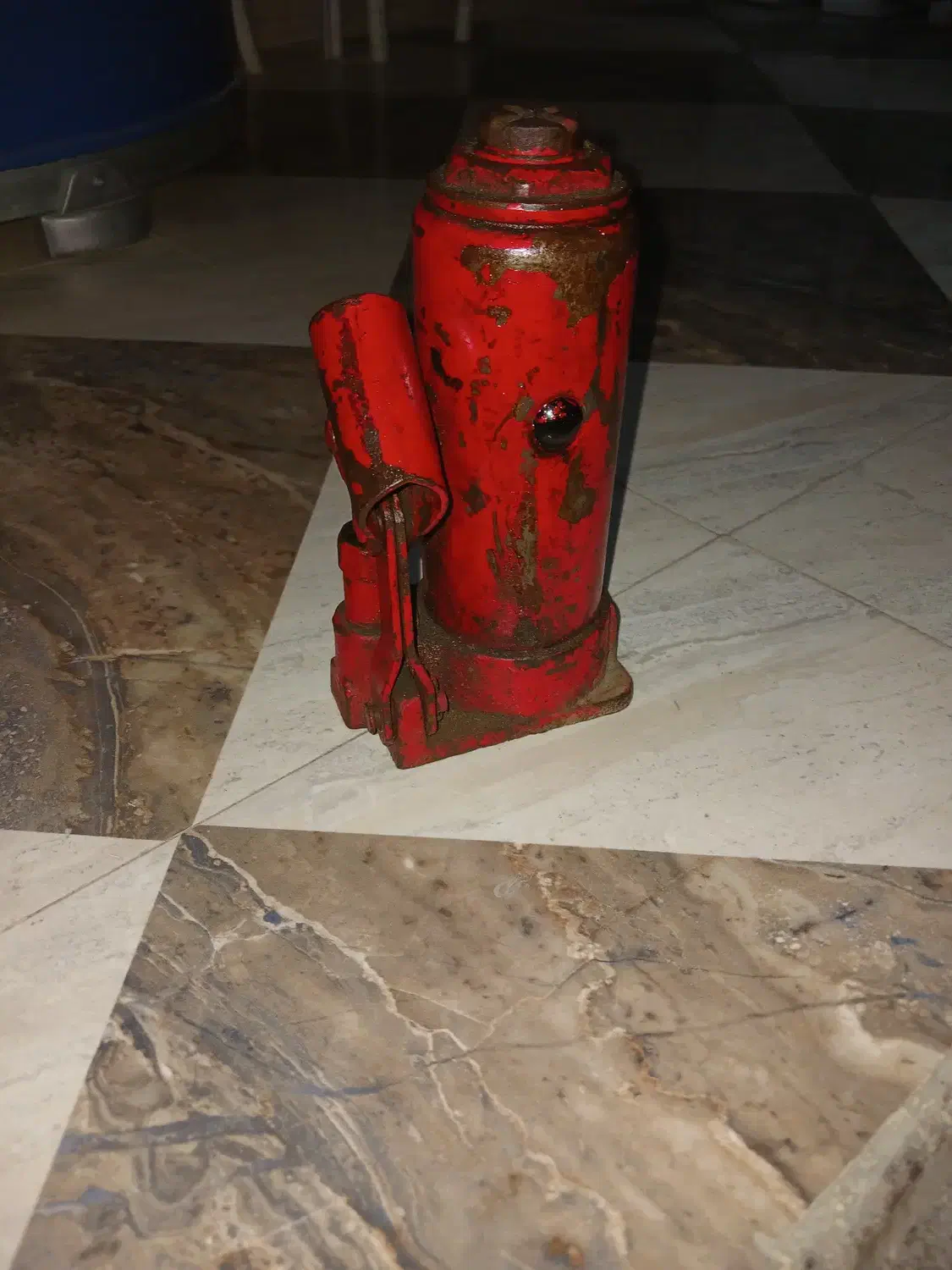 جک روغنی قدیمی|قطعات یدکی و لوازم جانبی|خمینی‌شهر, |دیوار