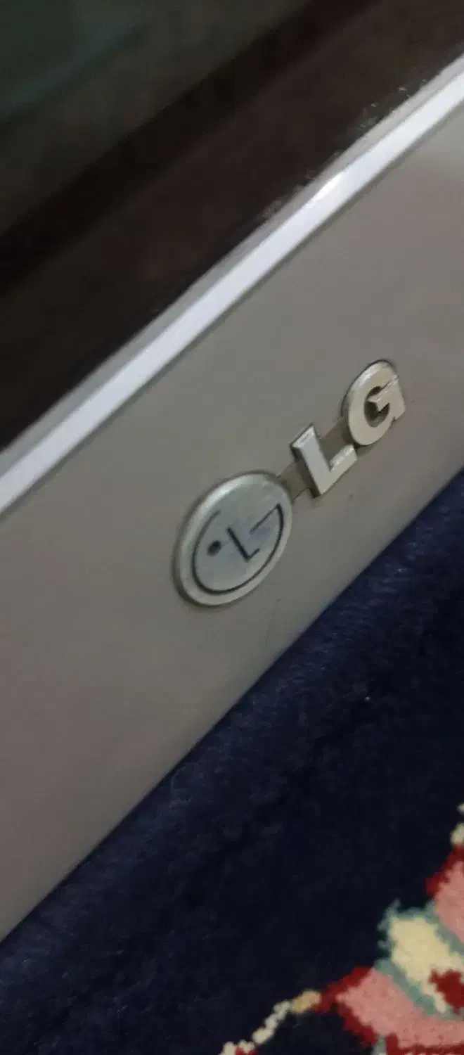 تلویزیون ال جی سری اولی اصلی۲۱اینچ|تلویزیون و پروژکتور|ریگان, |دیوار