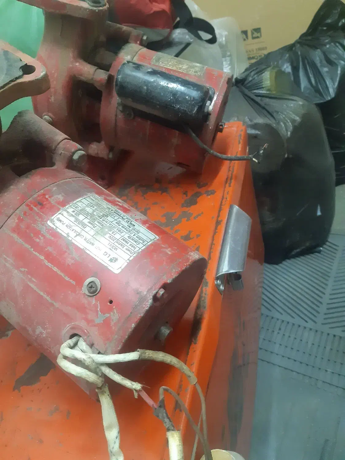 پمپ برگشتی|آبگرمکن، پکیج، شوفاژ|ارومیه, |دیوار