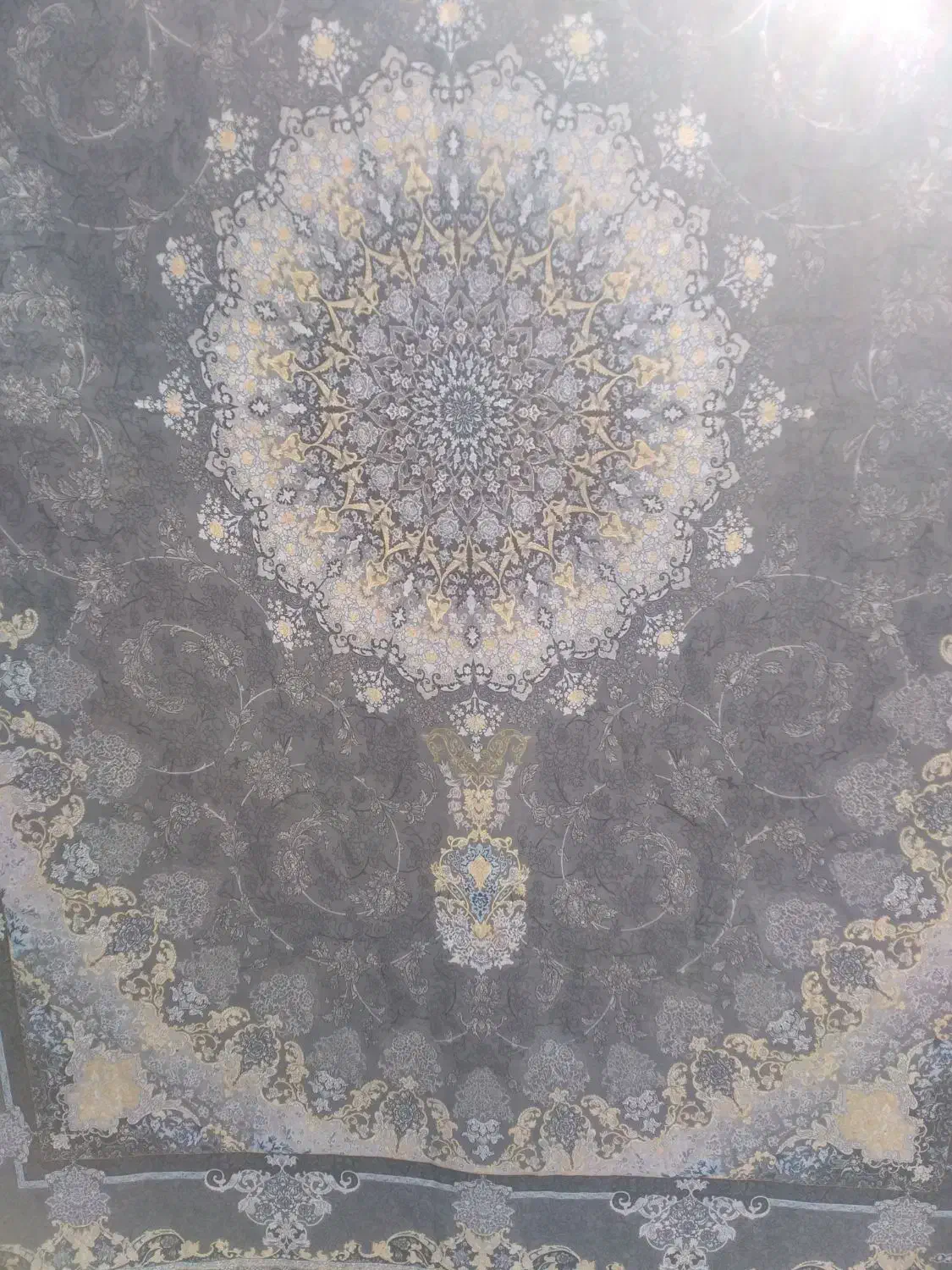 قالیچه و دَم دَری های نَمدی|فرش|نیشابور, ده حلاج|دیوار