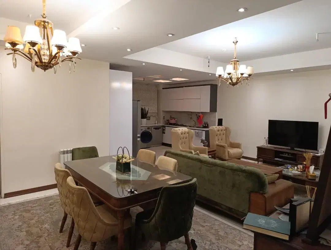 آپارتمان ۹۰ متر  ط سوم    رهن کامل