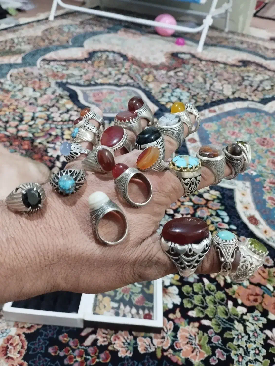 همه اصل و کار دست و نگینها معدن|جواهرات|خوانسار, |دیوار