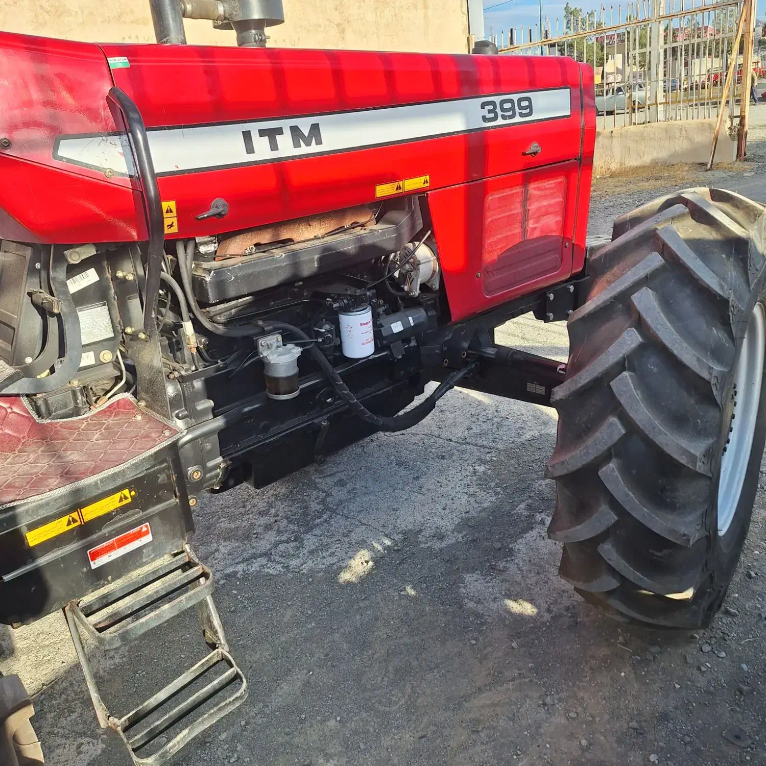 تراکتور۳۹۹پمپ بوش درحد|خودرو سنگین|کامیاران, |دیوار