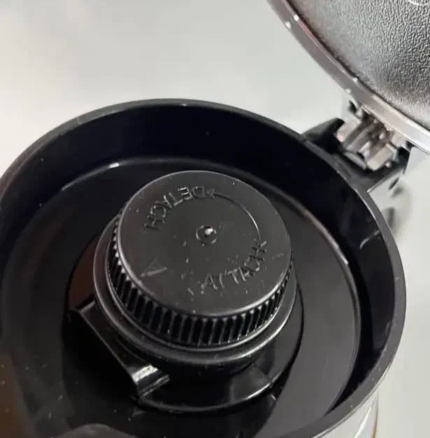 فلاسک استیل پنگوئن ۱لیتری زوجیروشی اصل ژاپن|قوری، کتری، قهوه‌ساز دستی|تهران, عباس‌آباد|دیوار