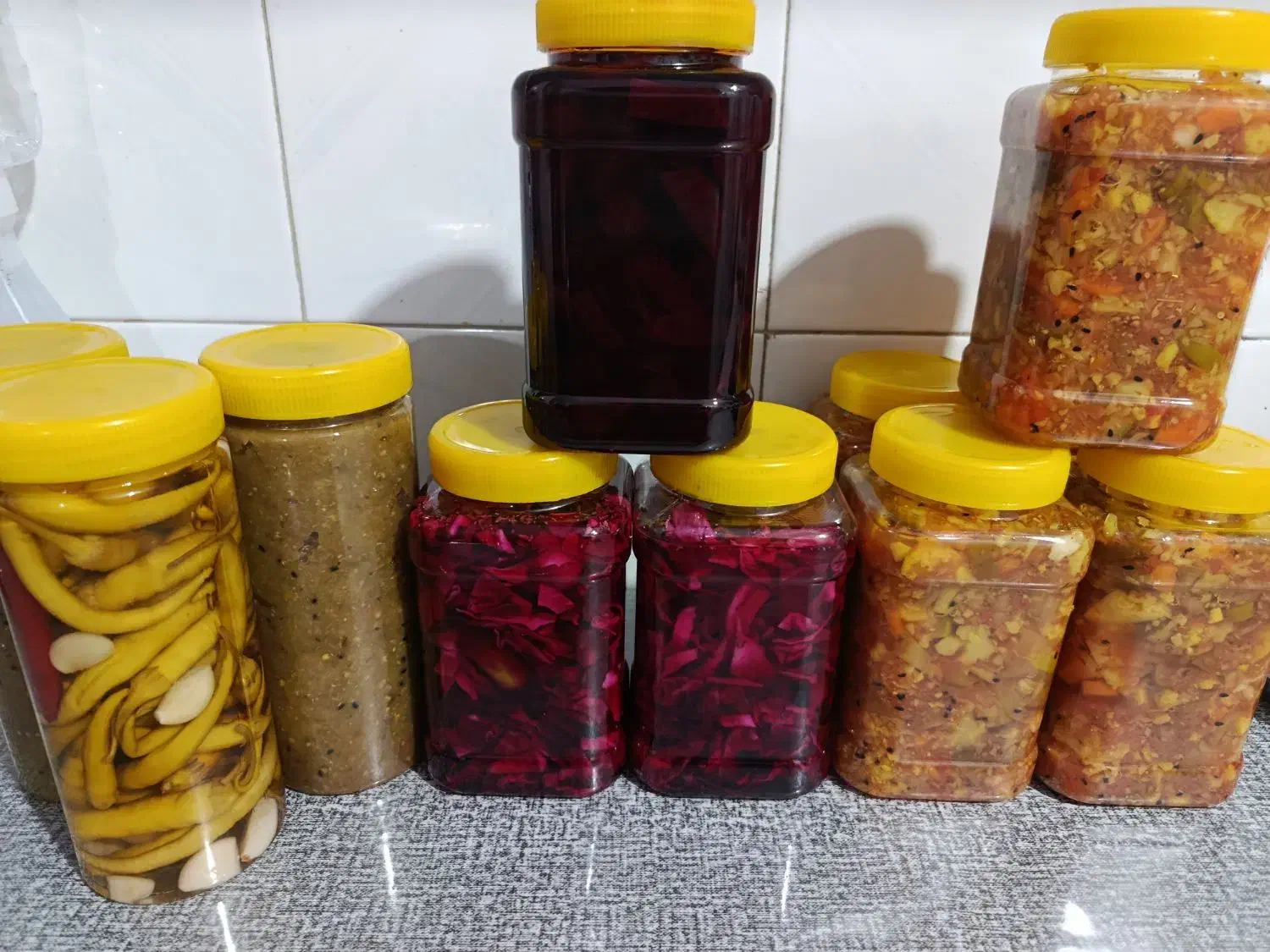 فروش ترشیجات خانگی|خوردنی و آشامیدنی|آباده, |دیوار