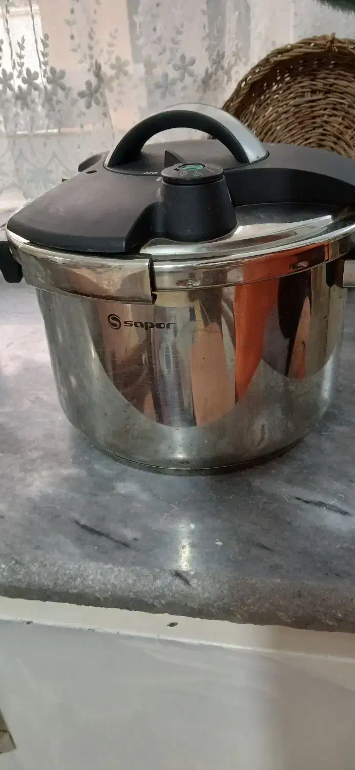 زودپز|ظروف پخت‌وپز|رشت, جانبازان|دیوار