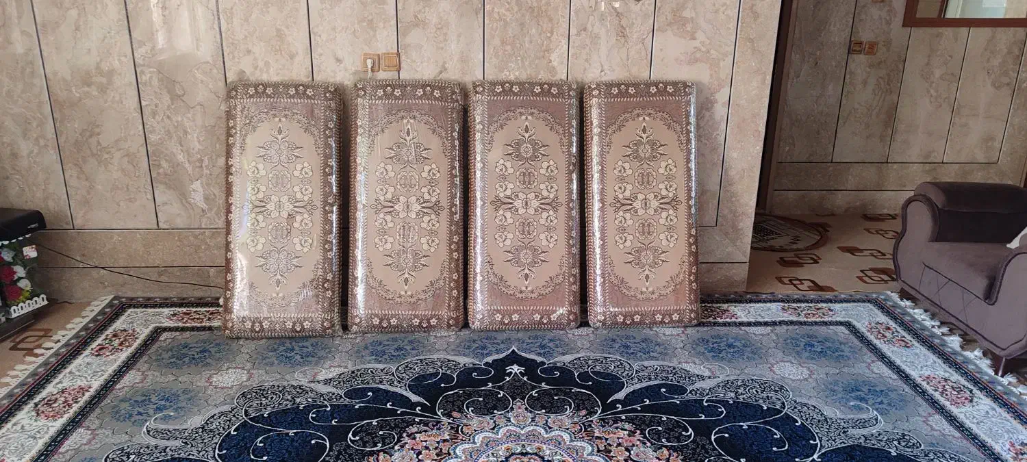 مخته نو|پشتی|خمینی‌شهر, |دیوار