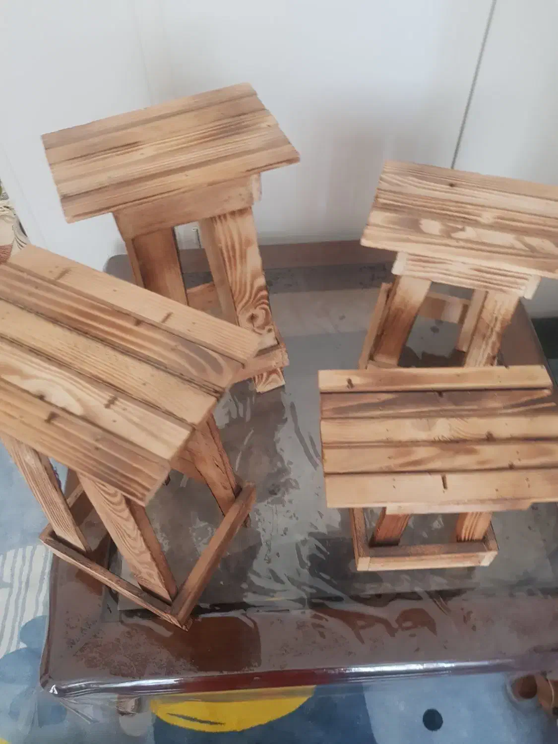 استند چوبی|کتابخانه، شلف، قفسه‌های دیواری|پرند, فاز ۲|دیوار