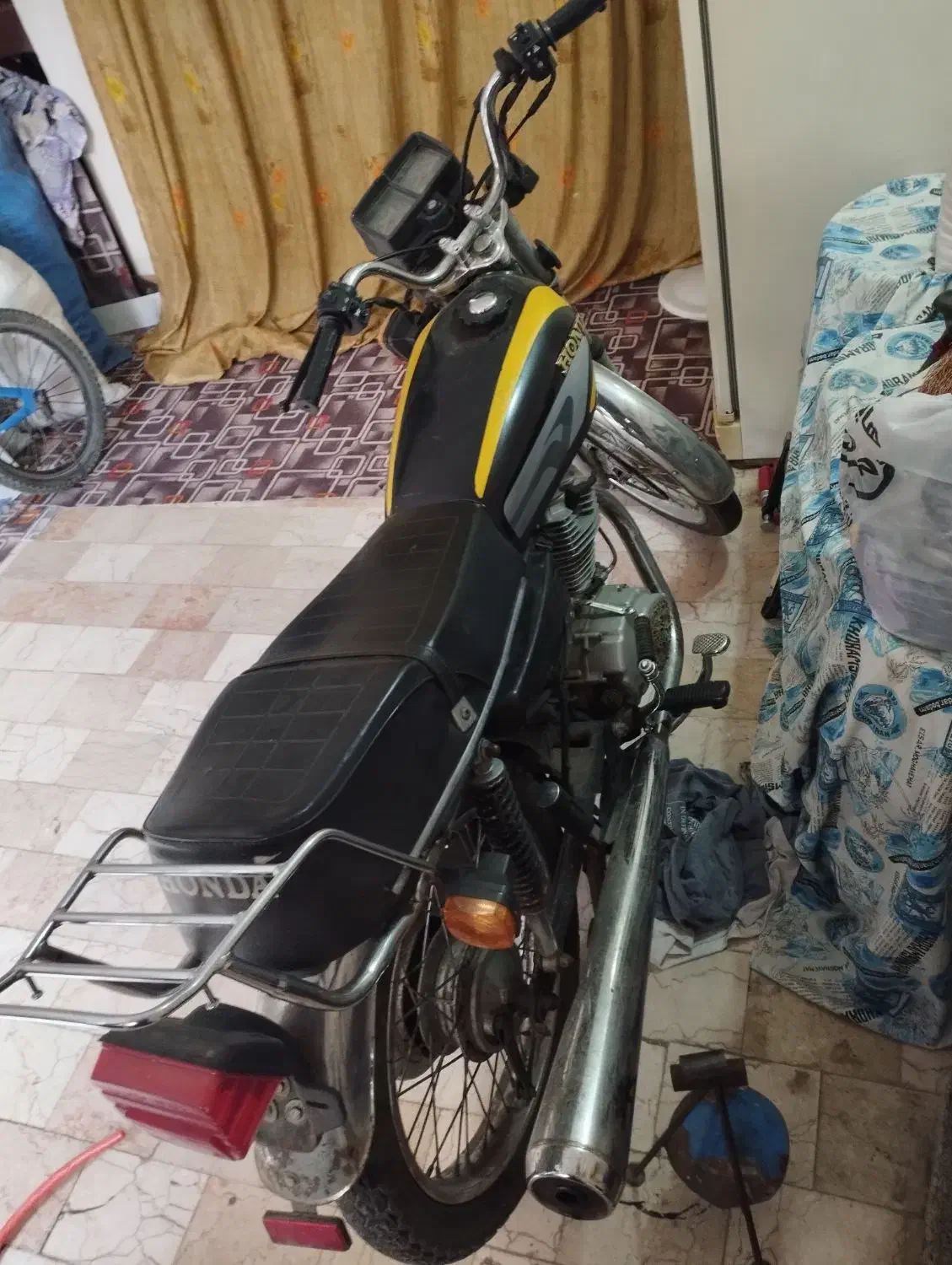 هوندا ۱۲۵|موتورسیکلت|املش, |دیوار