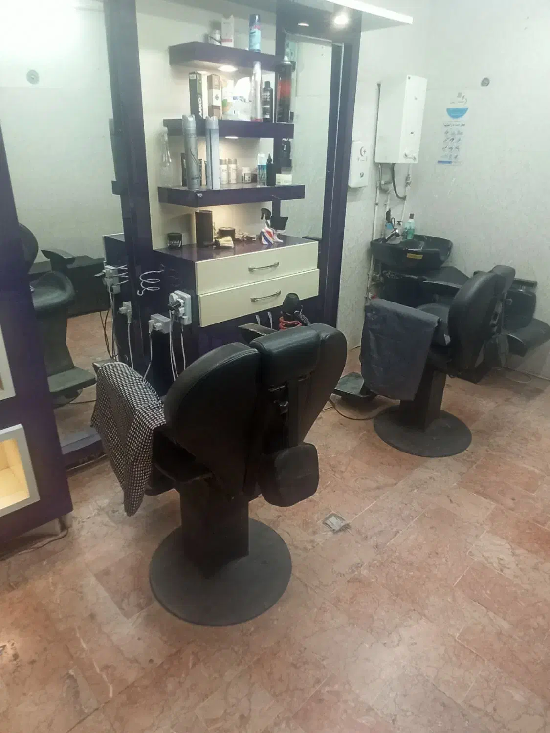 اجاره لاین ارایشگاه|خدمات آرایشگری و زیبایی|مشهد, انقلاب|دیوار