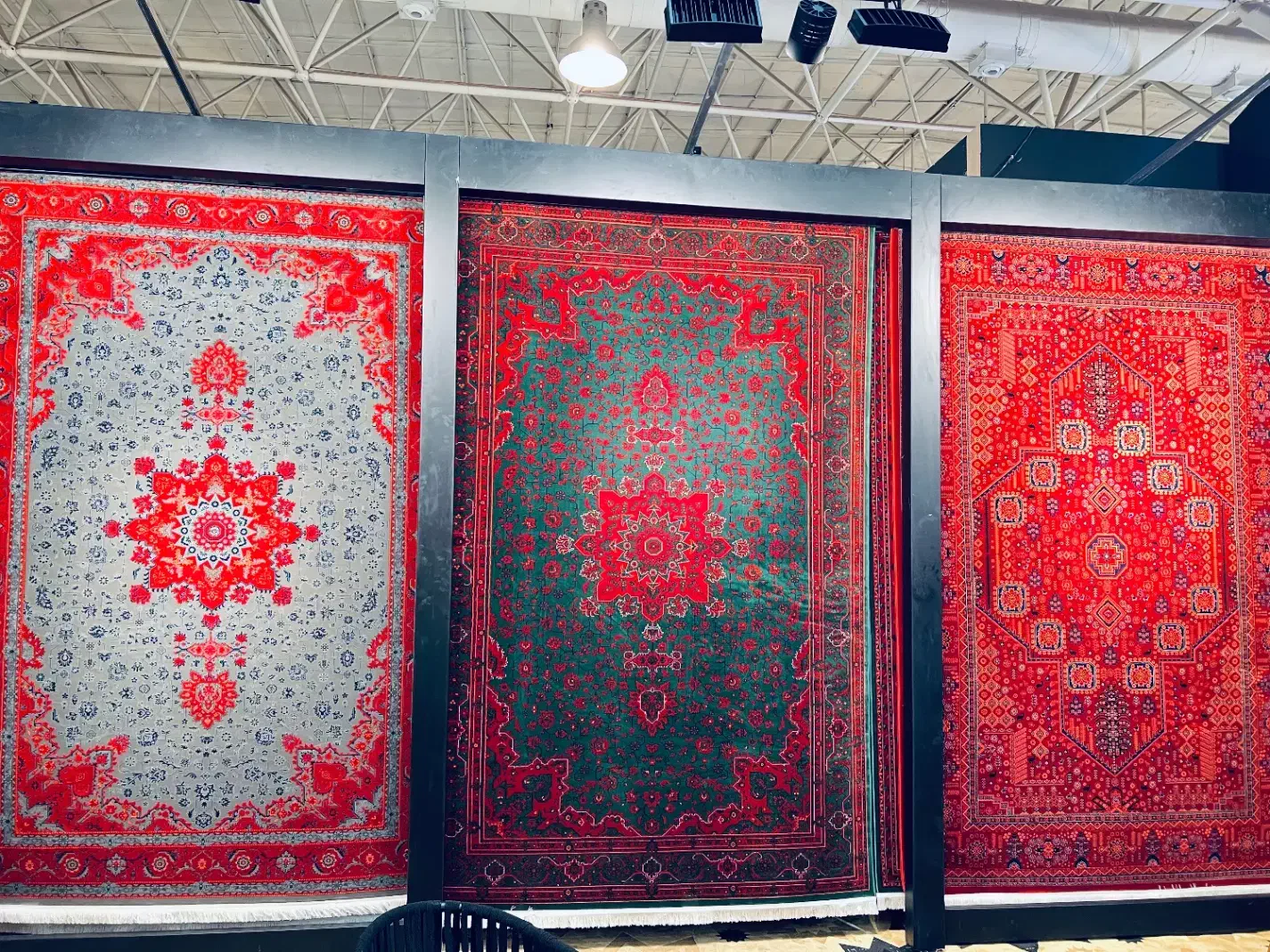 فرش اسپادانا رقیب فرش دستبافت ۱۵۰۰ شانه تراکم ۴۵۰۰|فرش|شیراز, شهرک سراج|دیوار