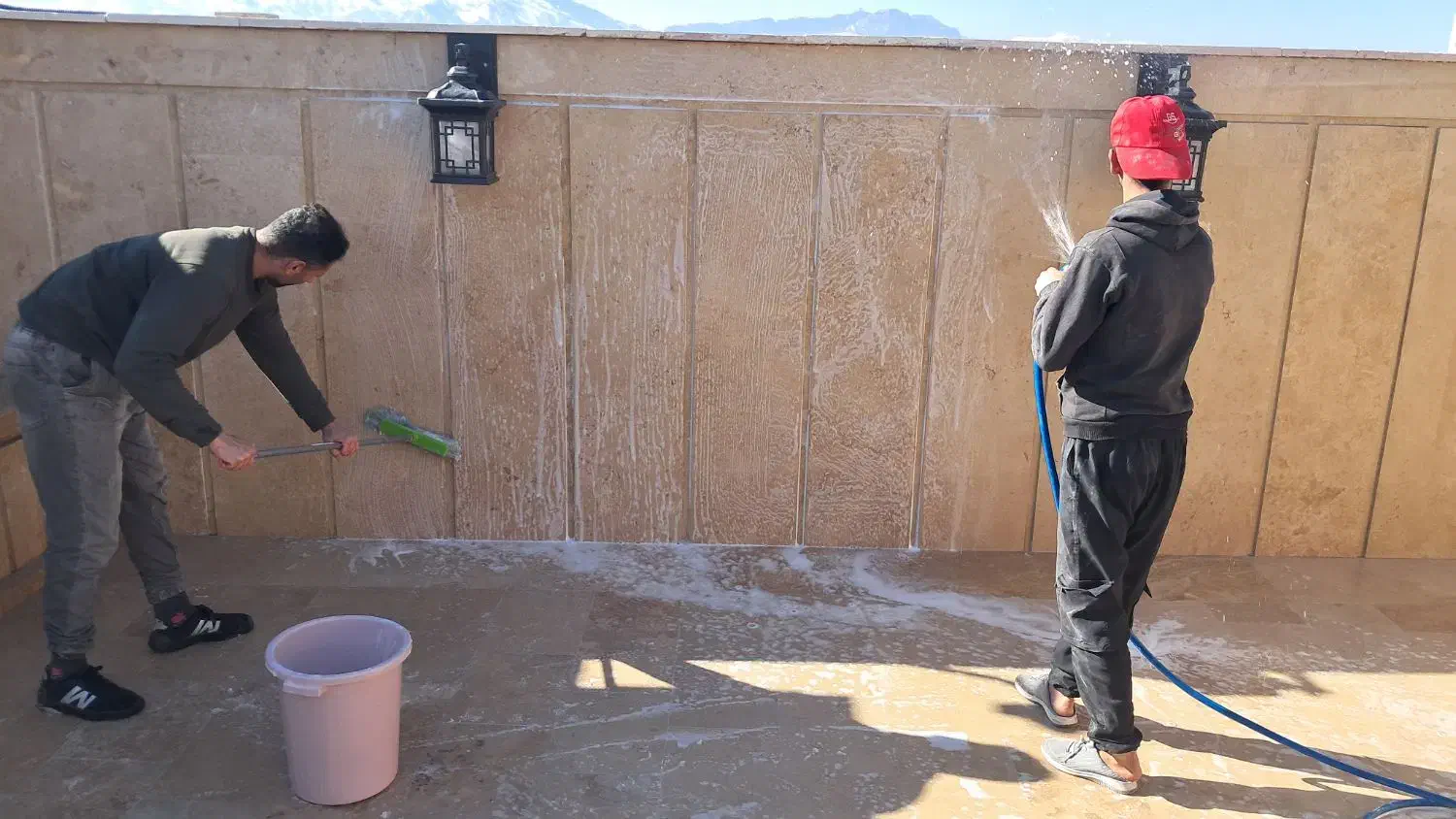 مجموعه خدماتی نظافتی نوین|خدمات نظافت|کاشان, فاز ۱ ناجی آباد|دیوار