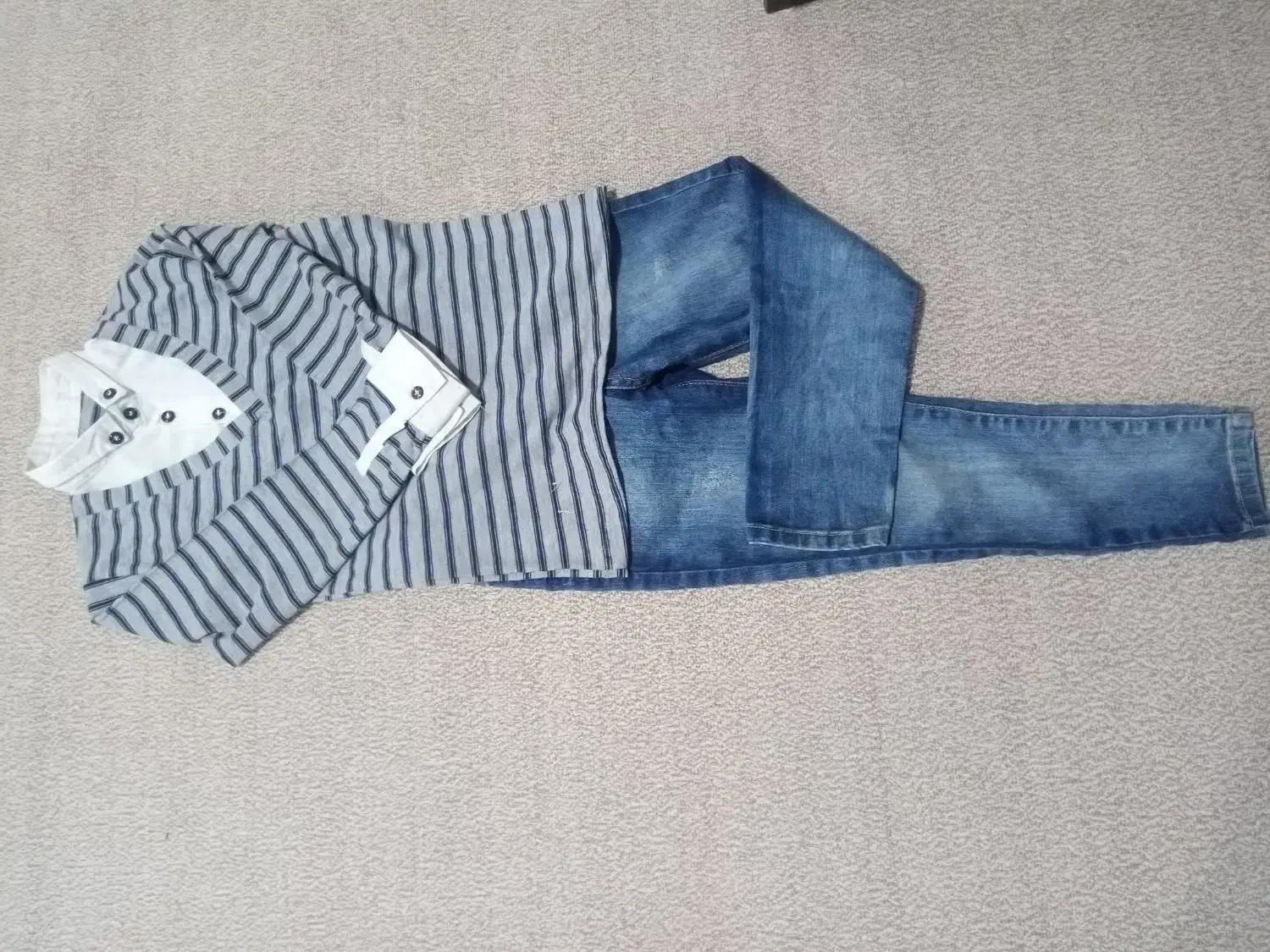 بلوز و شلوار بچگانه|کفش و لباس بچه|آبدانان, |دیوار