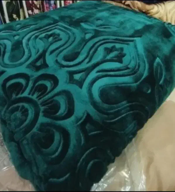 پتو تکه ای گلبافت شارژ شد(کوچه بازار رسول الله)|رختخواب، بالش، پتو|فسا, |دیوار