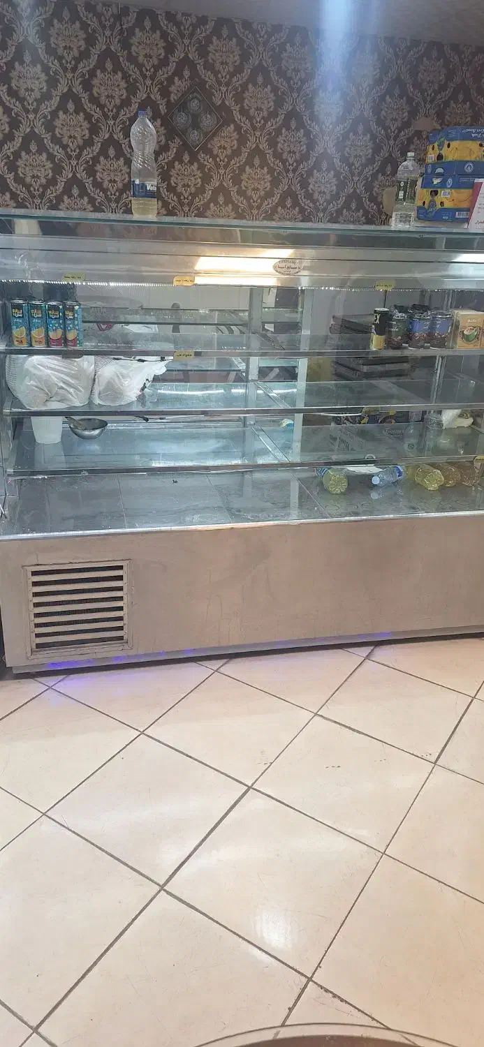 یخچال مکعبی|فروشگاه و مغازه|ایلام, |دیوار