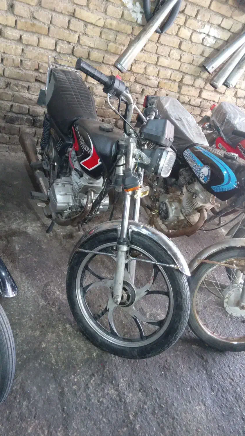 هنداقدیم وملی اقساطی|موتورسیکلت|یزد, |دیوار