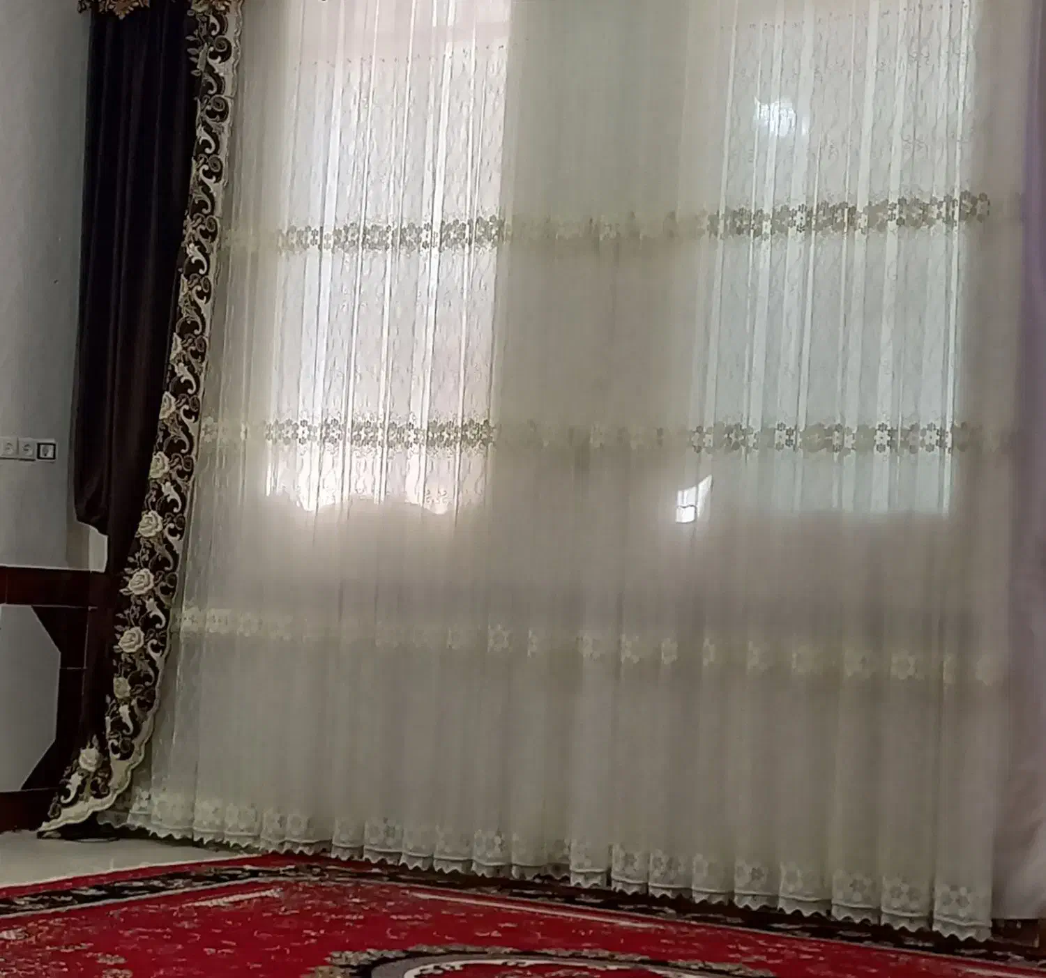 پرده و کناره  عرض ۴ متر و طول ۳ متر|پرده، رانر، رومیزی|الشتر, |دیوار