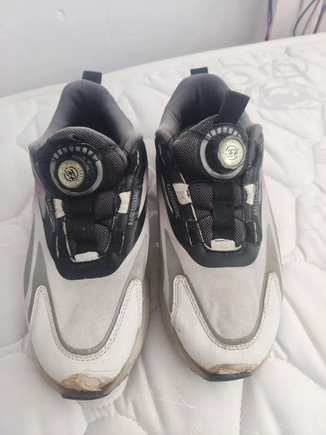 کفش اسپرت|کیف، کفش، کمربند|بوشهر, |دیوار