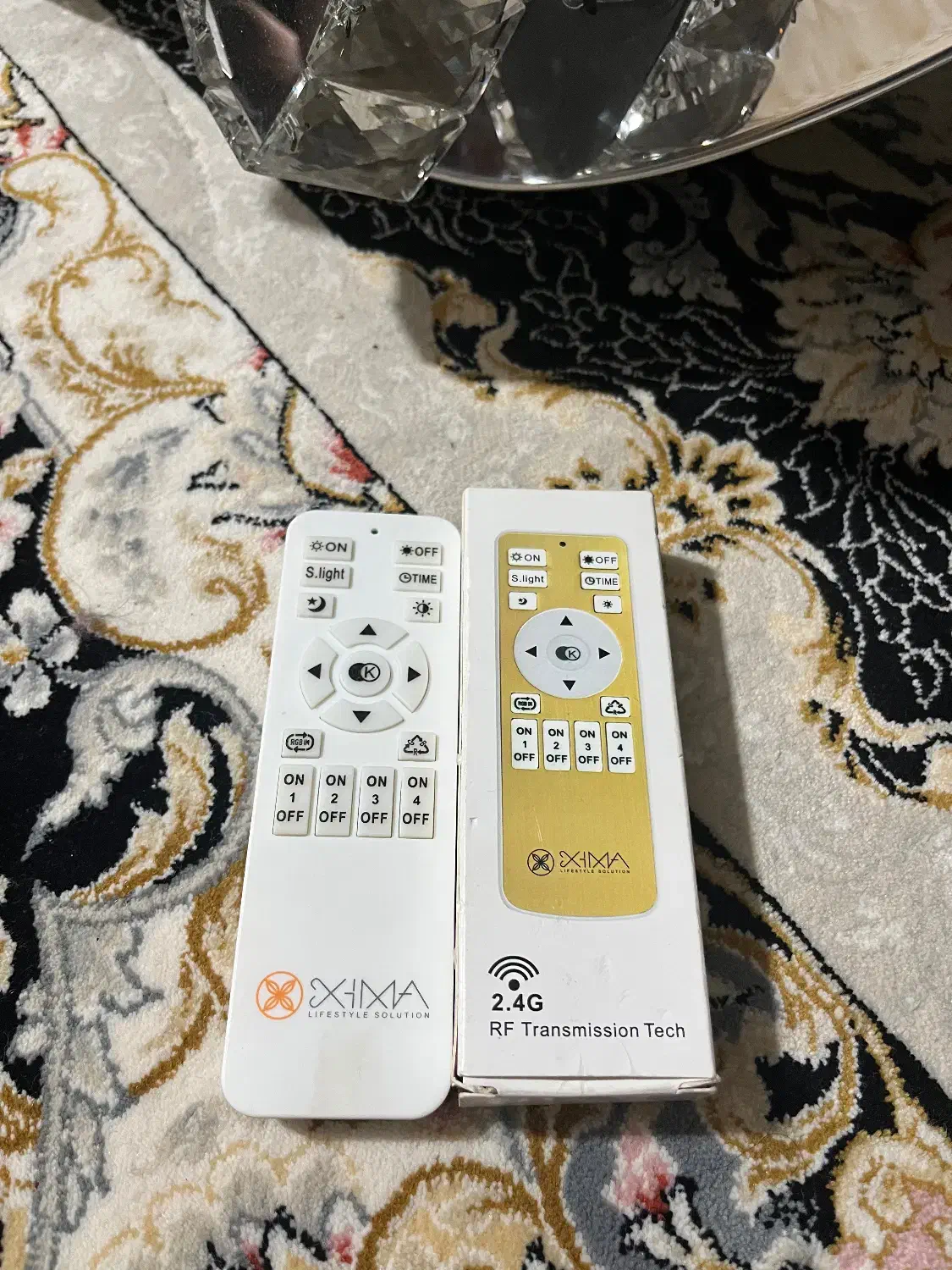 لوستر گلبرگی خاص و زیبا|لوستر و چراغ آویز|تهران, خزانه|دیوار