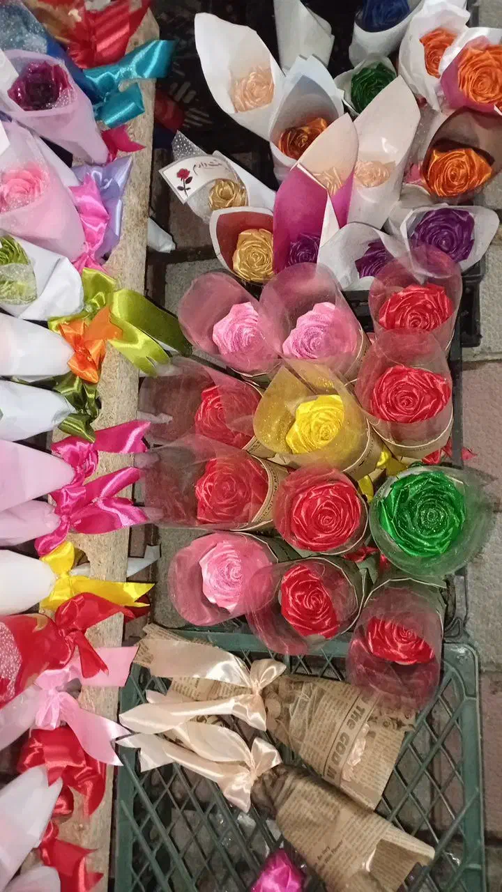 گل روبانی به قیمت مناسب|گل مصنوعی|رضوانشهر, |دیوار