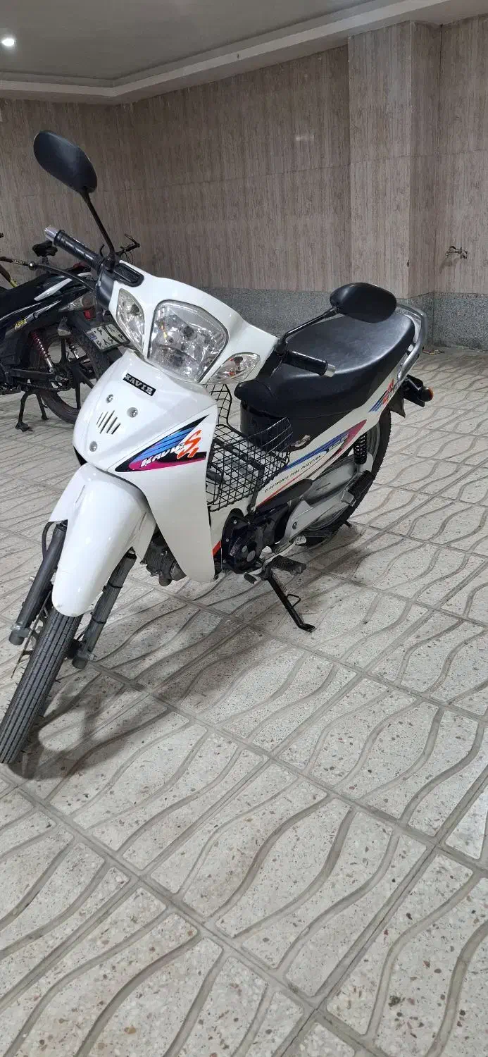 بی کلاج 125|موتورسیکلت|اصفهان, ملاصدرا|دیوار