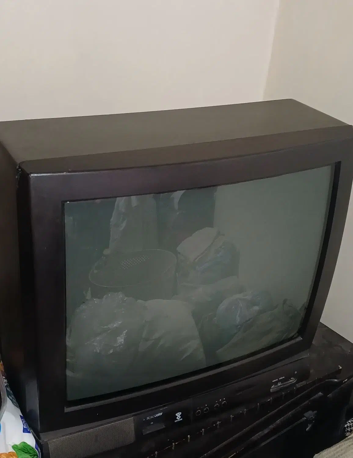 تلویزیون رنگی قدیمی|تلویزیون و پروژکتور|کرج, کرج نو|دیوار