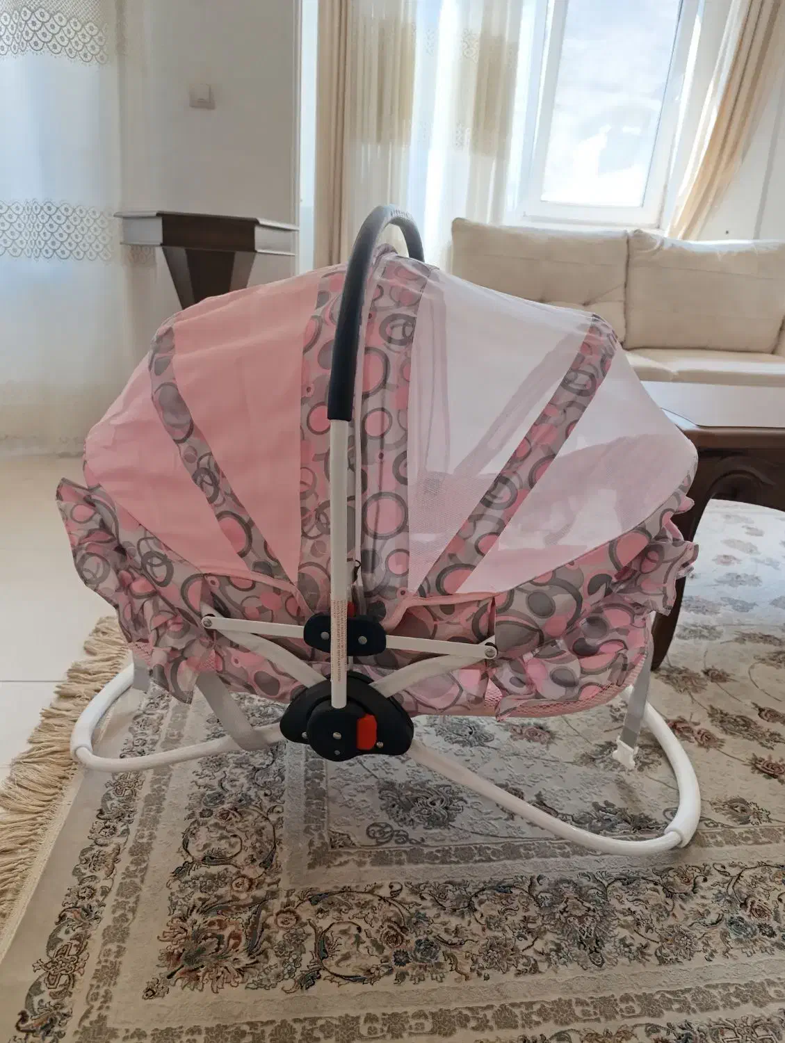 گهواره تاشو|اسباب و اثاث بچه|شیراز, فرهنگ شهر|دیوار