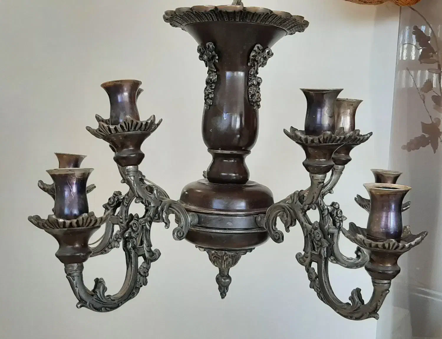 لوستر|لوستر و چراغ آویز|اصفهان, خواجو|دیوار