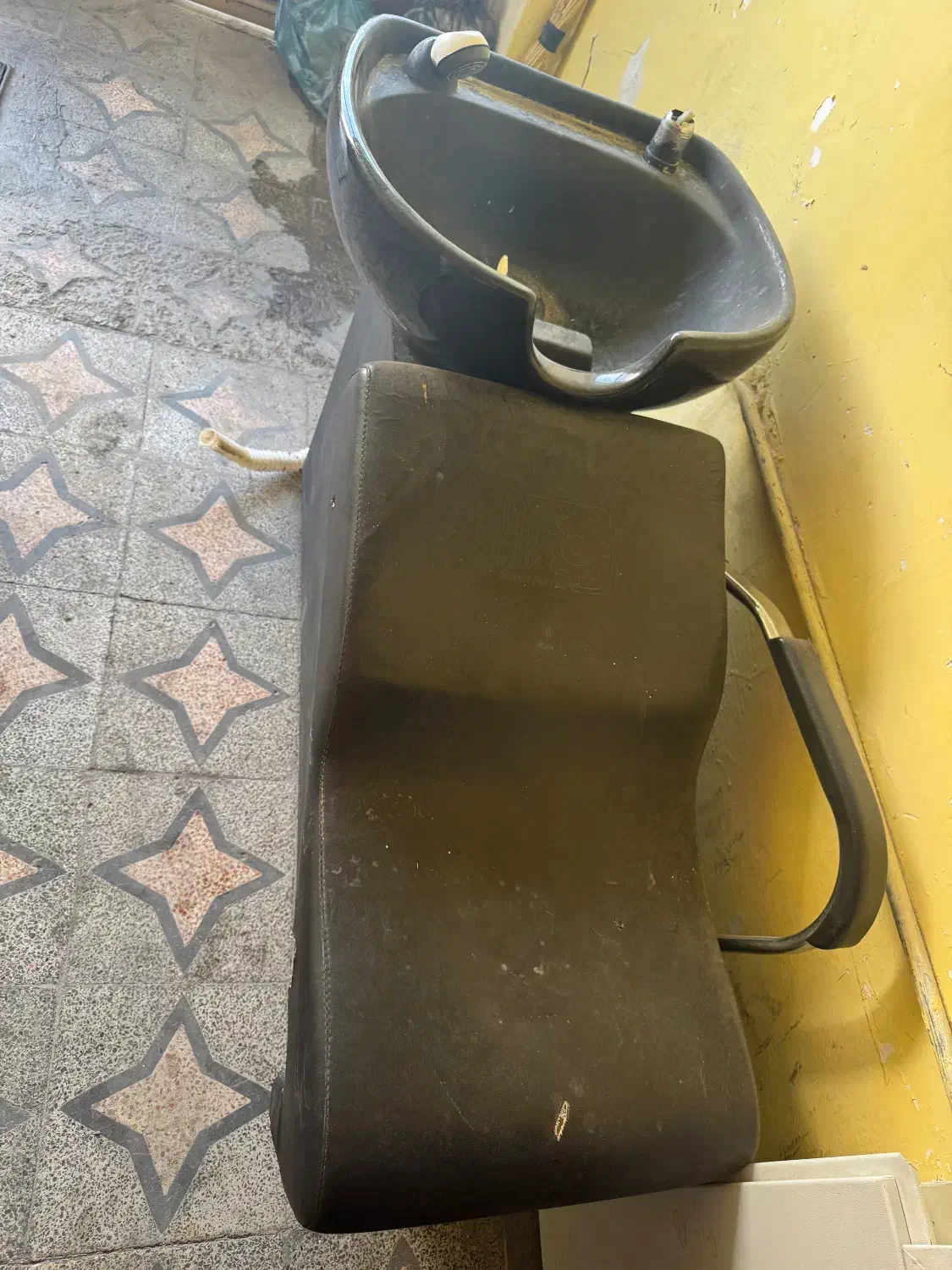 صندلی ارایشگاه و سرشور +صندلی سرشور|آرایشگاه و سالن‌های زیبایی|محمدیه-قزوین, |دیوار