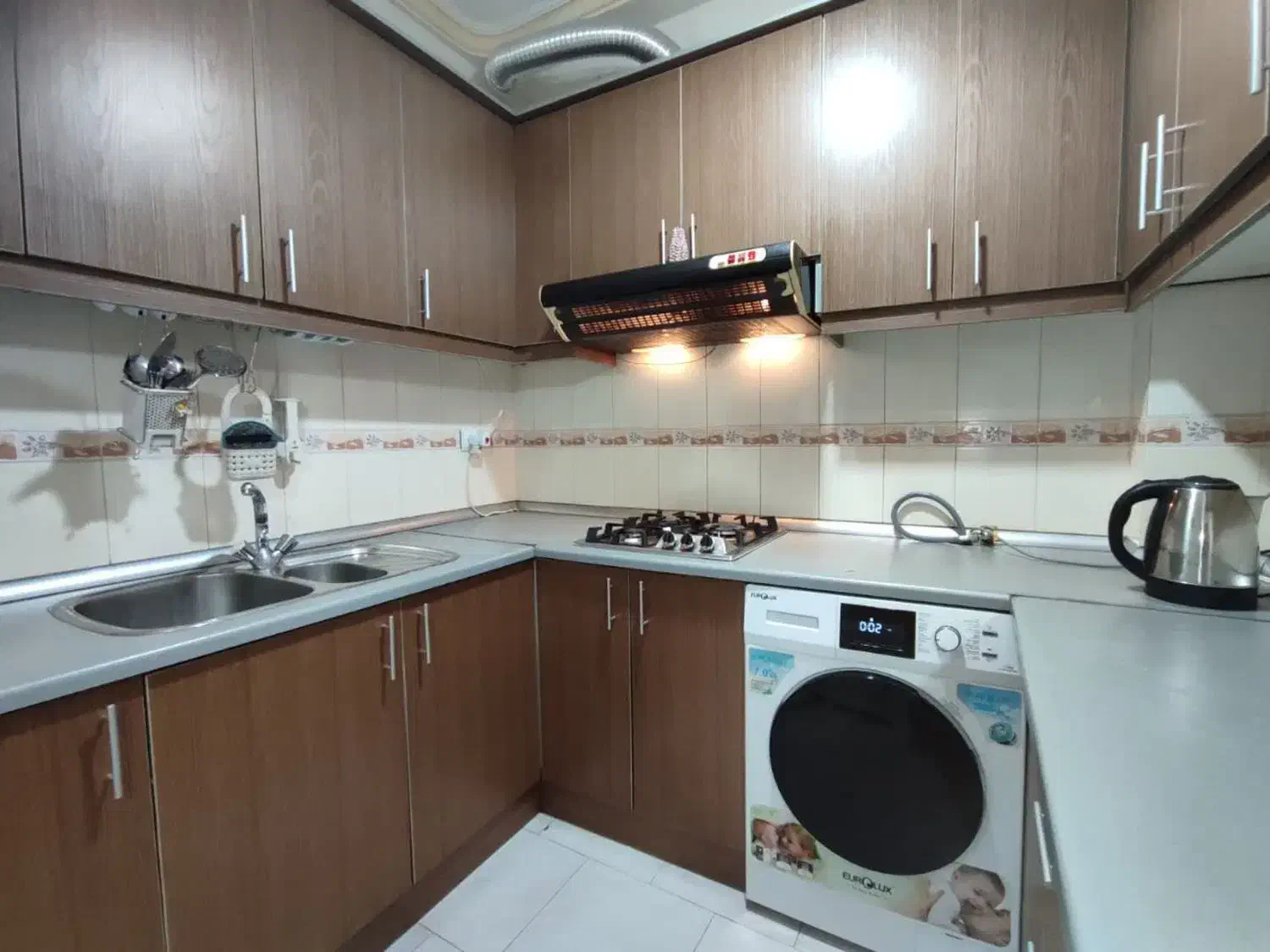 واحد کامل مبله سالانه|اجارهٔ آپارتمان|قشم, |دیوار