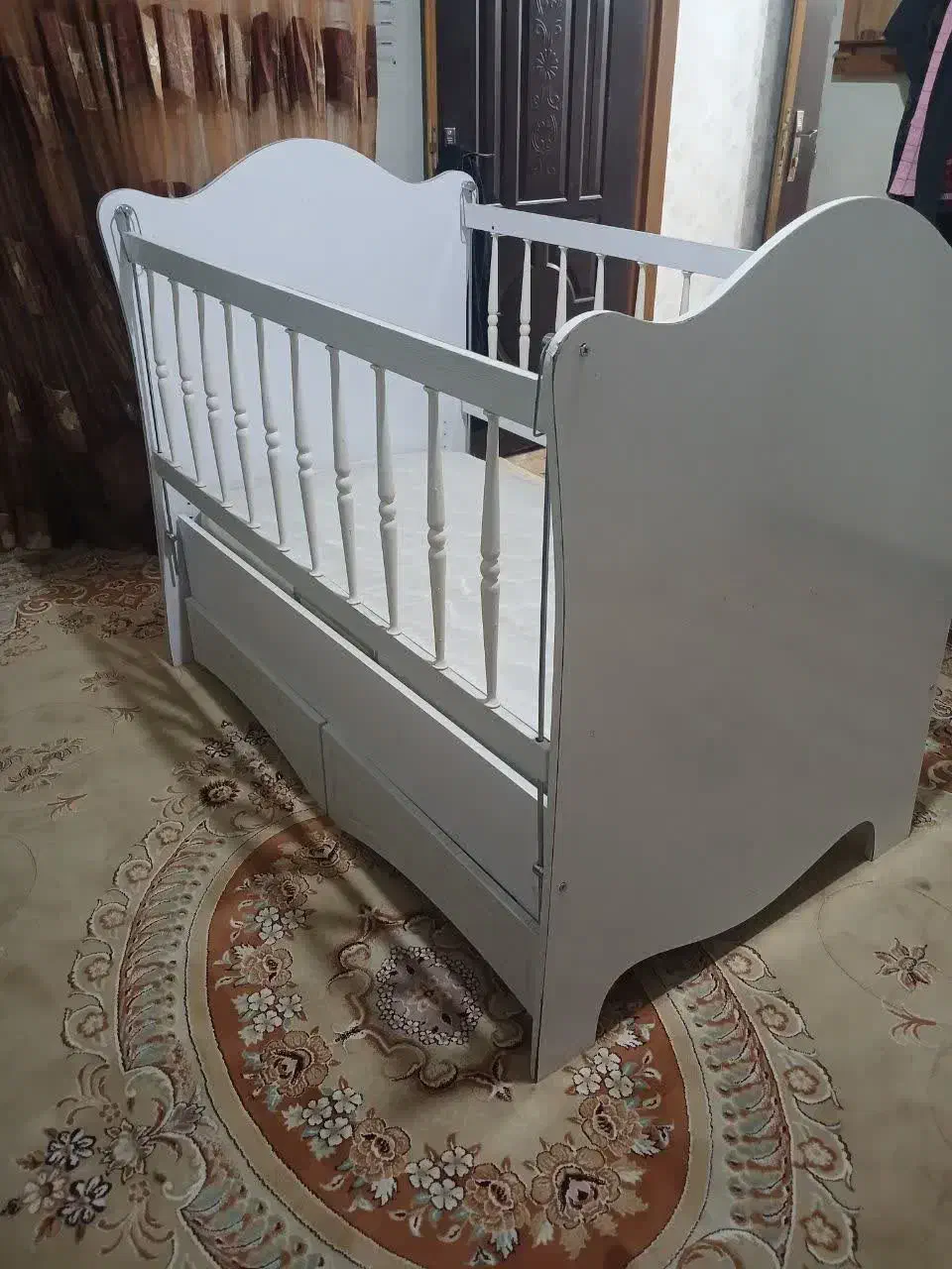 تخت خواب|تخت و صندلی بچه|بیرجند, |دیوار