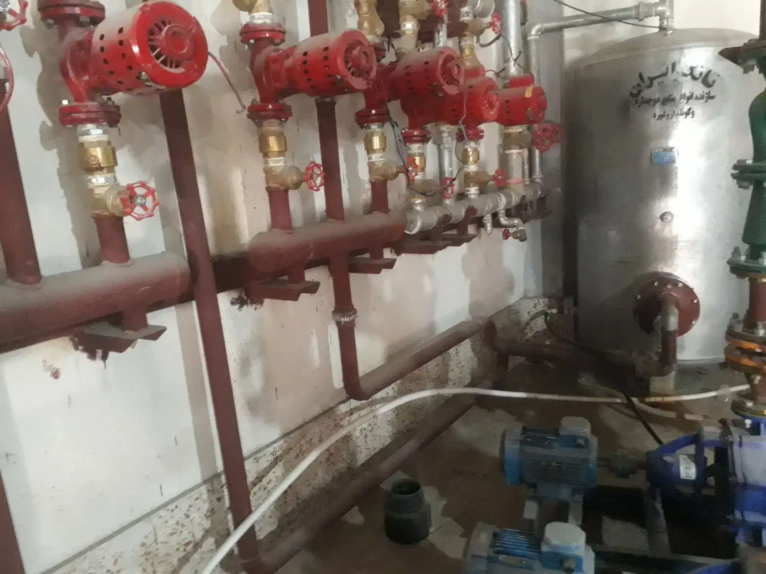 تاسیسات لوله کشی تعمیرات .پمپ آب و تعمیر موتورخانه|خدمات پیشه و مهارت|تهران, جنت‌آباد مرکزی|دیوار