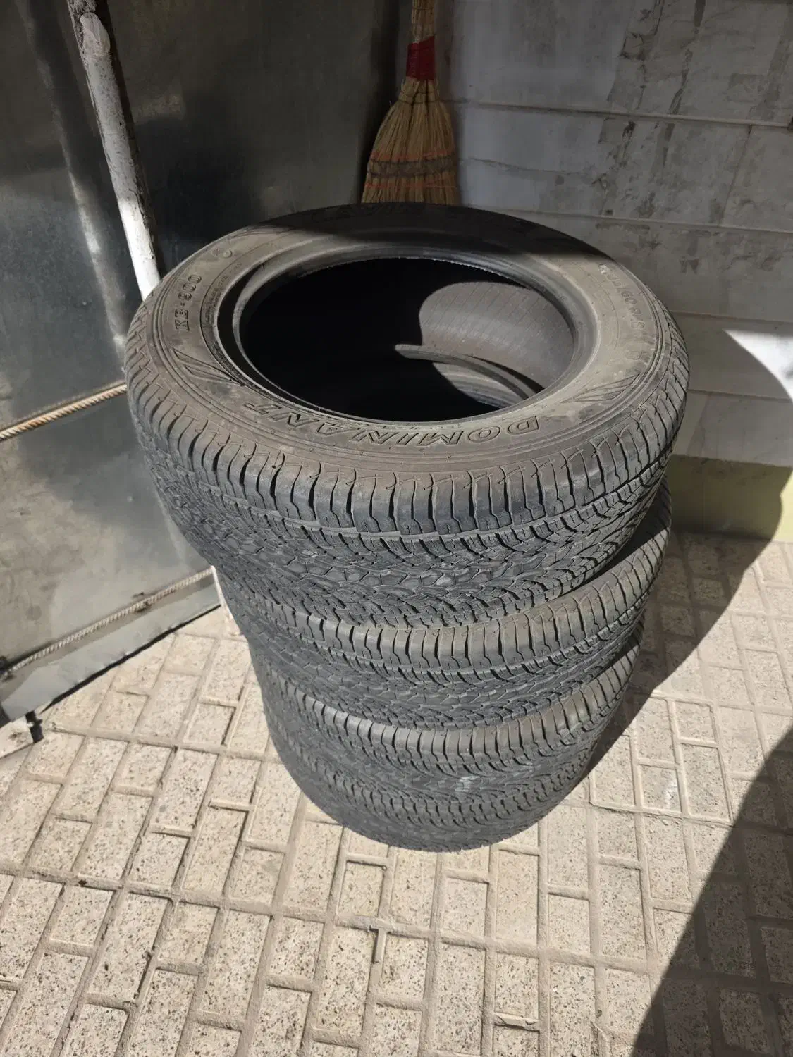 لاستیک kmc t8|قطعات یدکی و لوازم جانبی|مشهد, شهرک لشکر (شهرک غرب)|دیوار