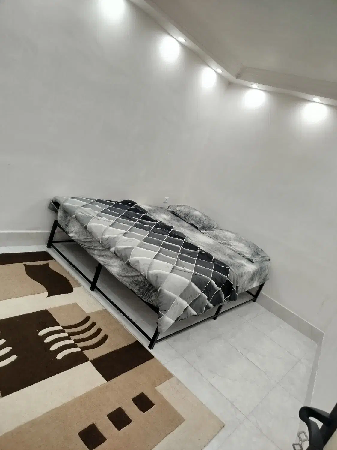 سوئیت ۷۰۰ تومان/اولین فلکه گرگان/بر خیابان اصلی|اجارهٔ کوتاهمدت آپارتمان و سوئیت|گرگان, |دیوار