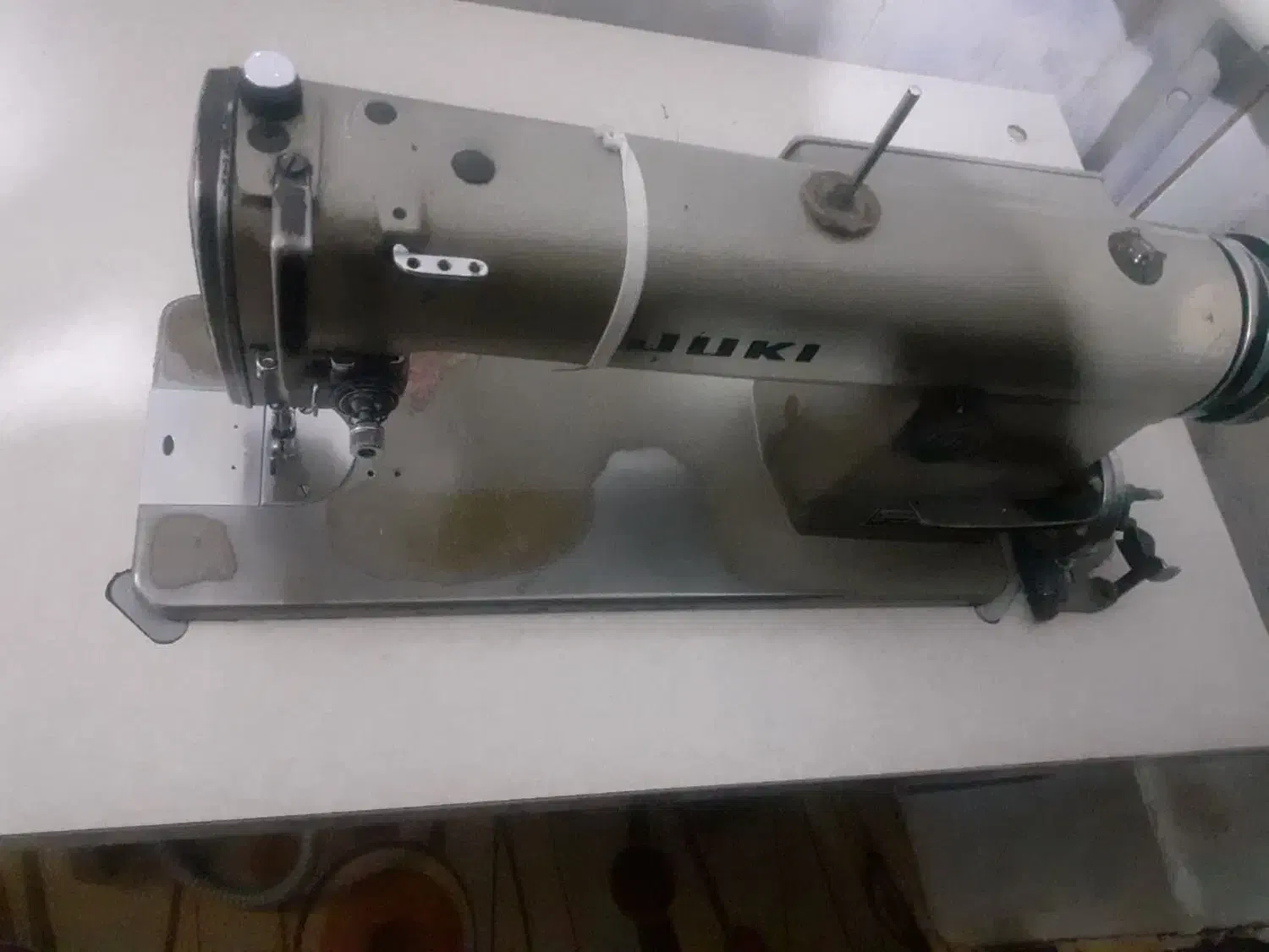 چرخ خیاطی|چرخ خیاطی و ریسندگی|بروجرد, |دیوار