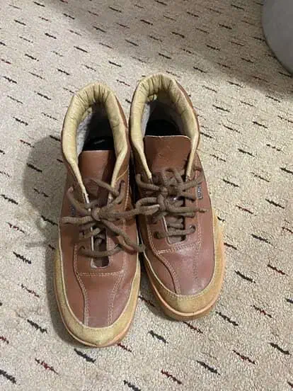 کفش صاق دار|کیف، کفش، کمربند|مهاباد (آذربایجان غربی), |دیوار