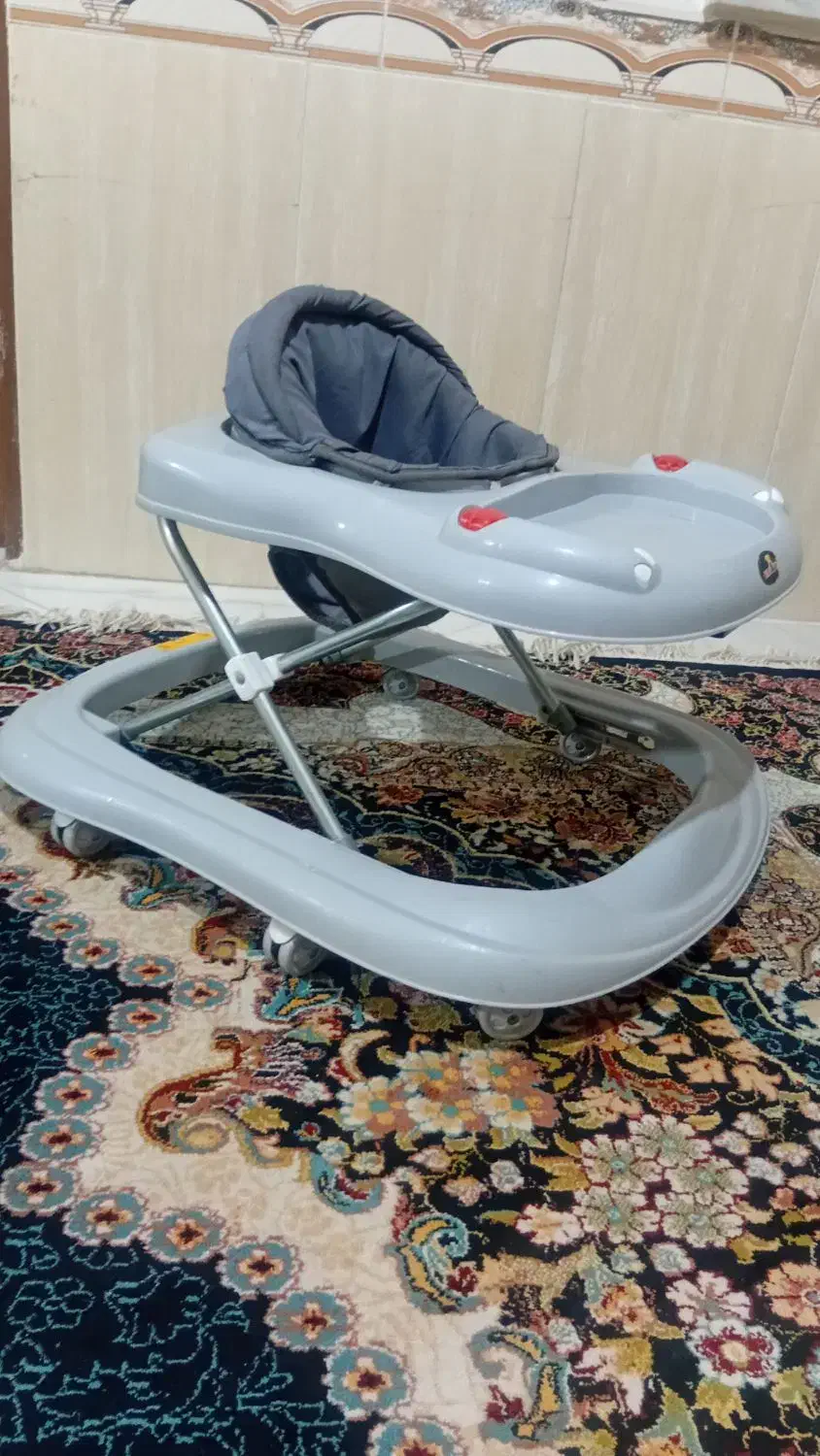 لورلورک بچه|کالسکه و لوازم جانبی|قوچان, |دیوار