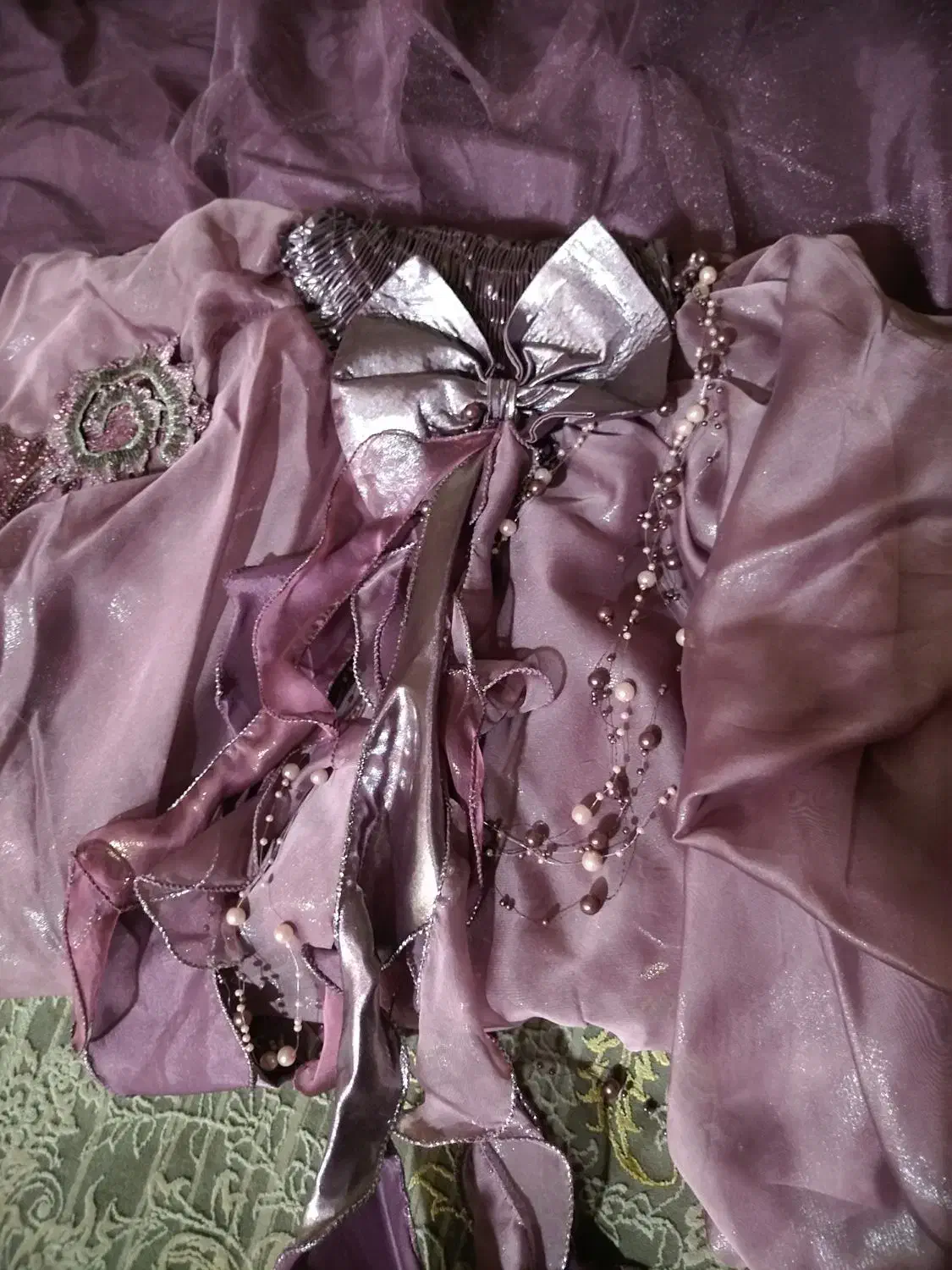 لباس|لباس|قم, ژاندارمها|دیوار