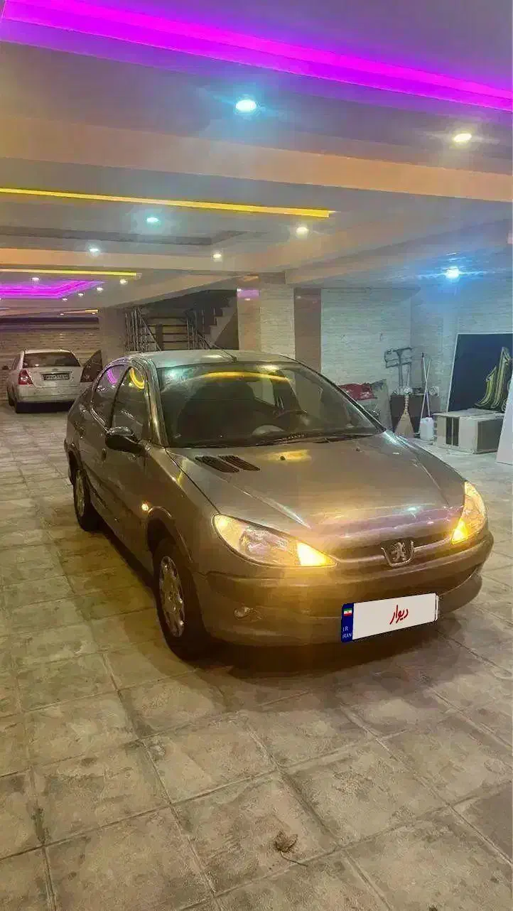 ۲۰۶ sd بدون رنگ وضربه v8 سفارش مدیران|خودرو سواری و وانت|رشت, پسیخان|دیوار