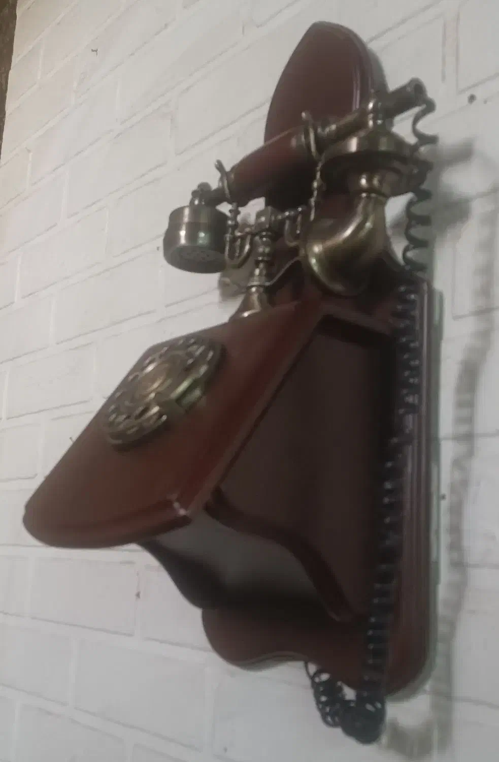 تلفن قدیمی دیواری|کلکسیون اشیاء عتیقه|تهران, استقلال|دیوار