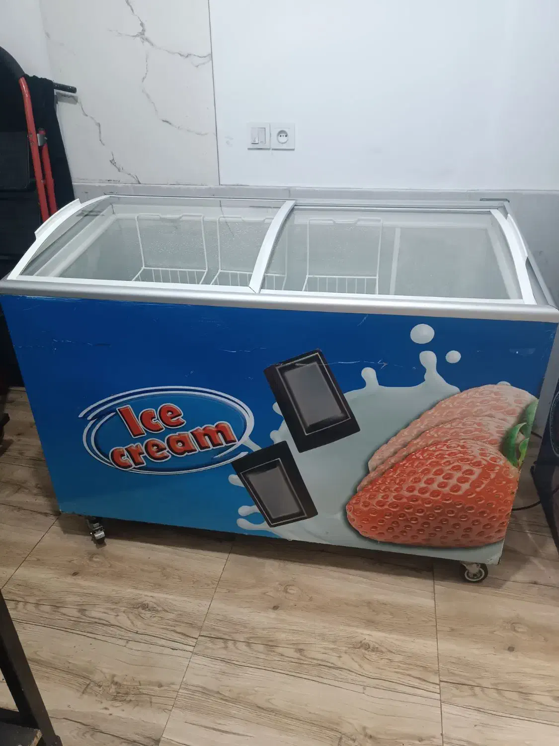 فریزر صندوقی خوابیده صنعتی|کافیشاپ و رستوران|سلمانشهر, |دیوار