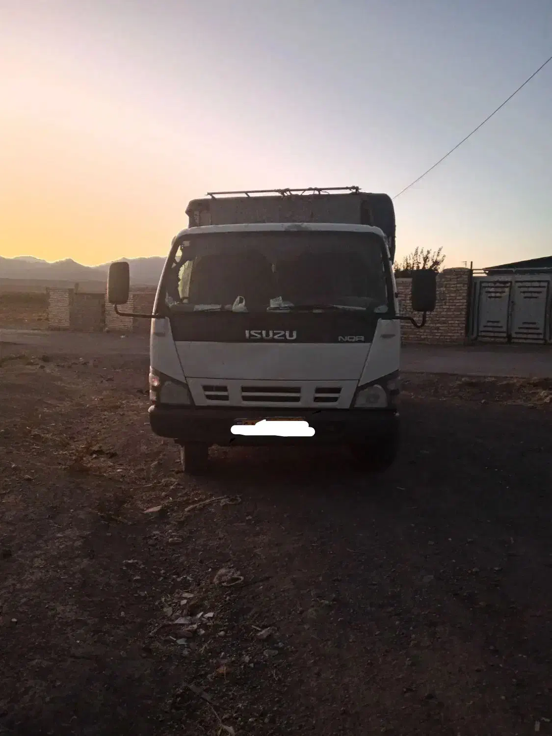 ایسوزو مدل ۸۹ نیمه دوم ۸ تن ای بی اس|خودرو سنگین|کرمان, |دیوار