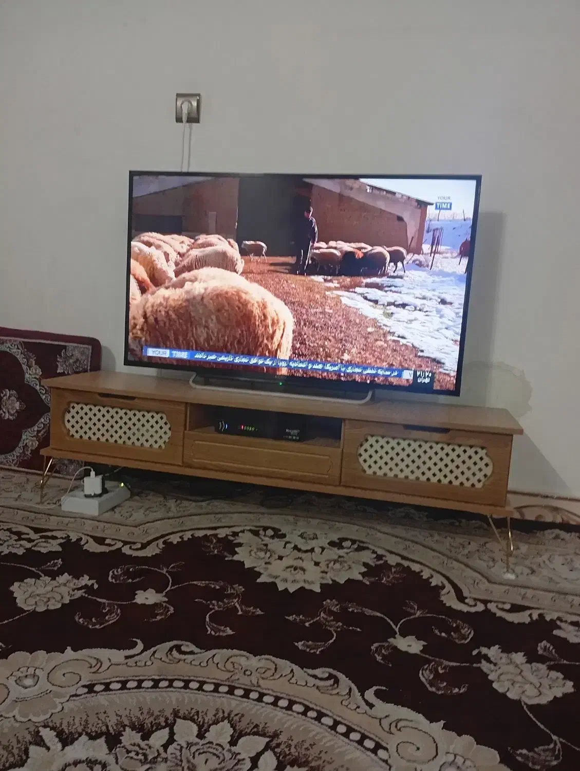 میز تلویزیون مدل آنتیک ،بسیار شیک|میز تلویزیون|قرچک, مهدیه|دیوار
