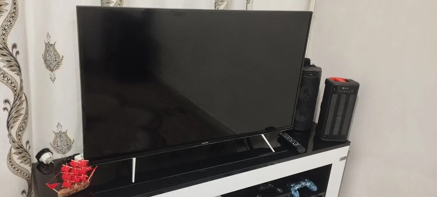 تلویزیون ال ای دی سامسونگ 43اینچ|تلویزیون و پروژکتور|مهاباد (آذربایجان غربی), |دیوار